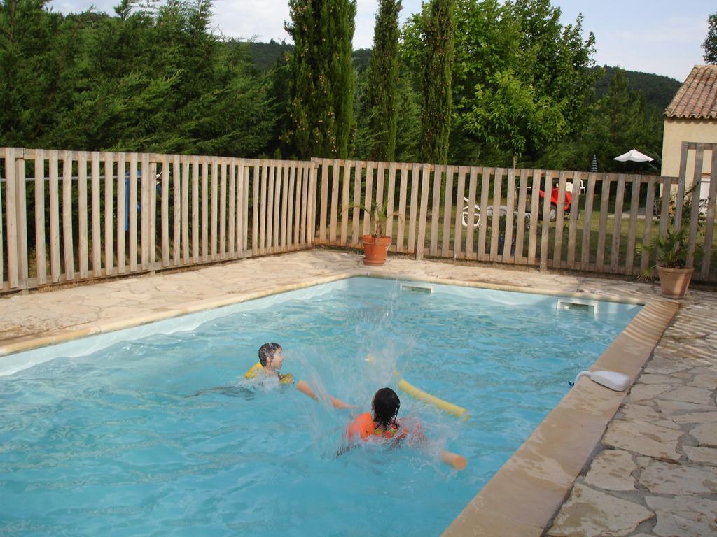 Chambres D'Hotes Aux Tournesols Malaucène Rom bilde